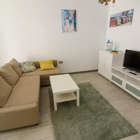 Apartment Willow By The Sea 17 *