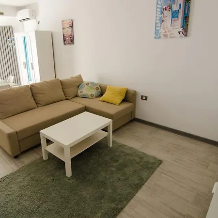 Apartment Willow By The Sea 17 *